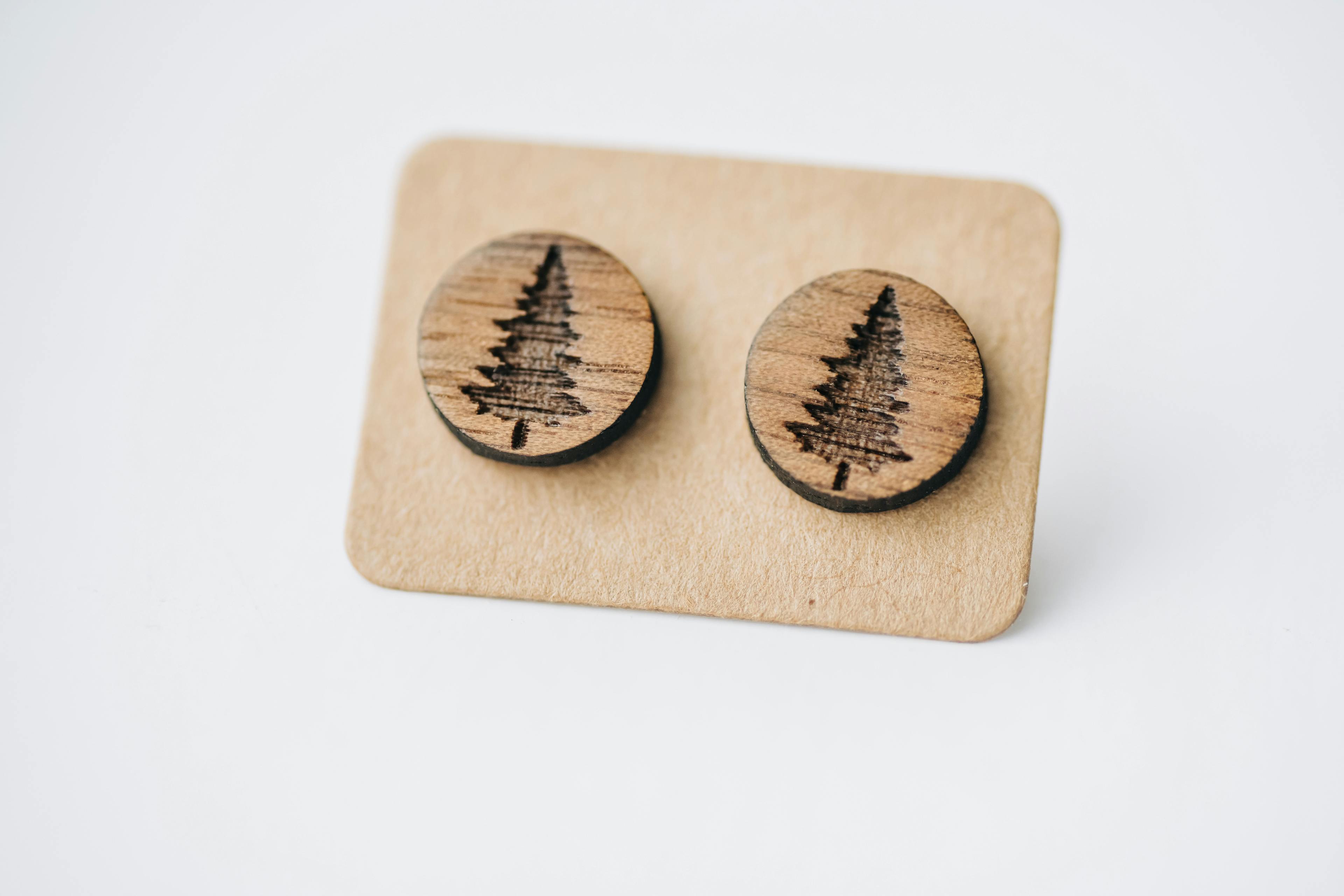 Pine tree earrings 